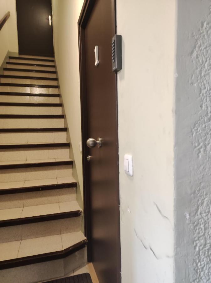 Apt 1 Acollidor Al Centre Historic De Vic Aptgarbi Zewnętrze zdjęcie