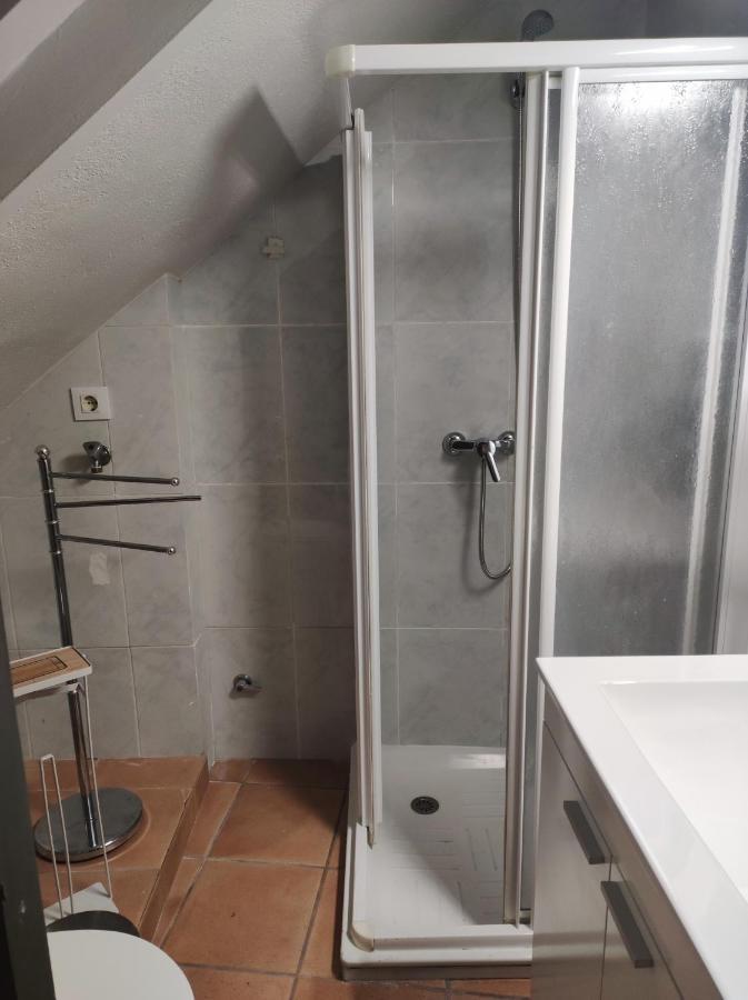 Apt 1 Acollidor Al Centre Historic De Vic Aptgarbi Zewnętrze zdjęcie